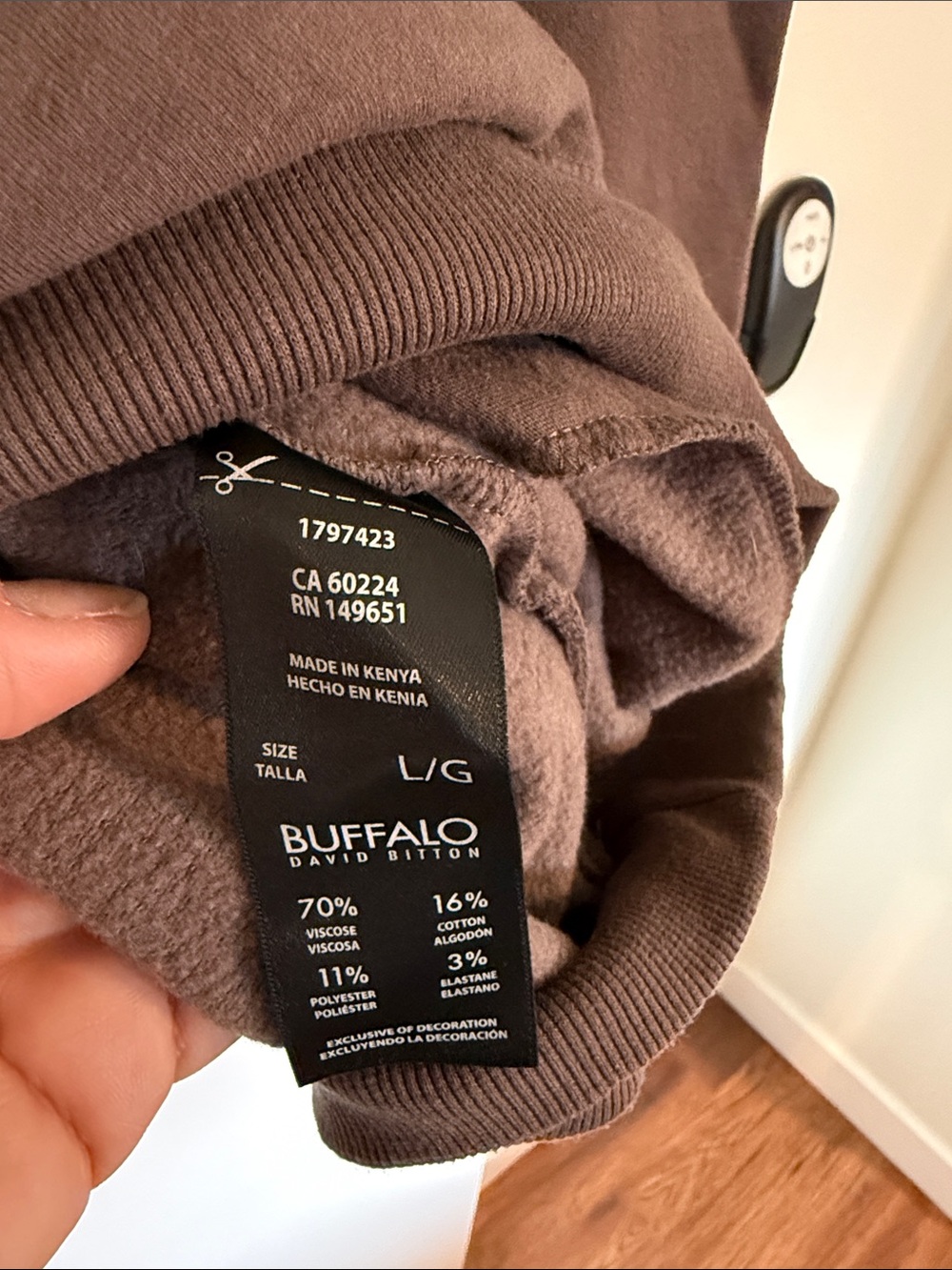 Buffalo David Bitton Men's Brown Pullover Hoodie with Contrast Drawstrings - Picture 6 of 6